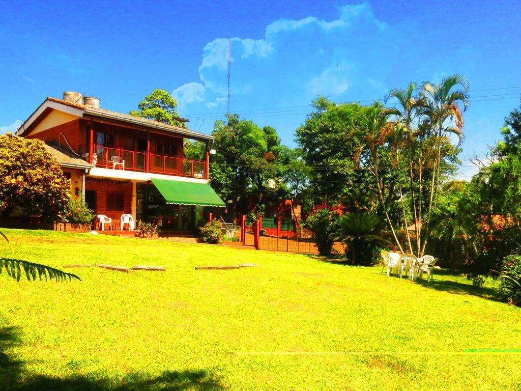 Hostel Y Posada Colibri Пуэрто-Игуасу Экстерьер фото